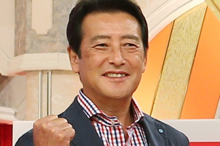 検査入院したという神田正輝（時事通信フォト）