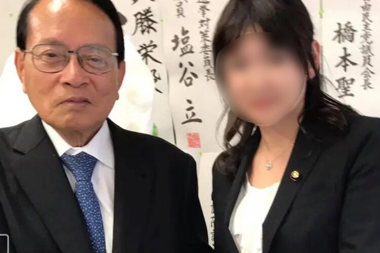 Aさんと平沢勝栄衆院議員