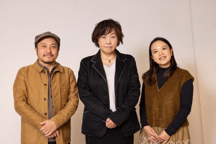 選考委員の白石和彌氏（左）、星野博美氏（中央）、辻村深月氏（右）