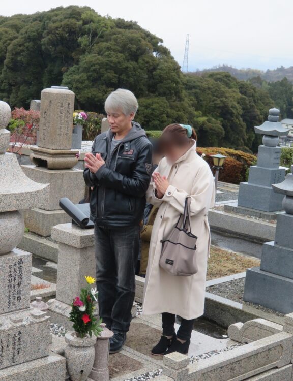 やすしさんに結婚を報告した木村とAさん