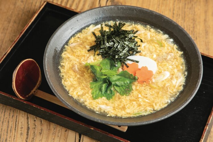 ノリさんの好物「常夜うどん」（1490円）