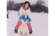 雅子さま、紀子さま、愛子さまたち女性皇族のスキー写真を一挙公開　ご公務では見られないゲレンデで輝く笑顔