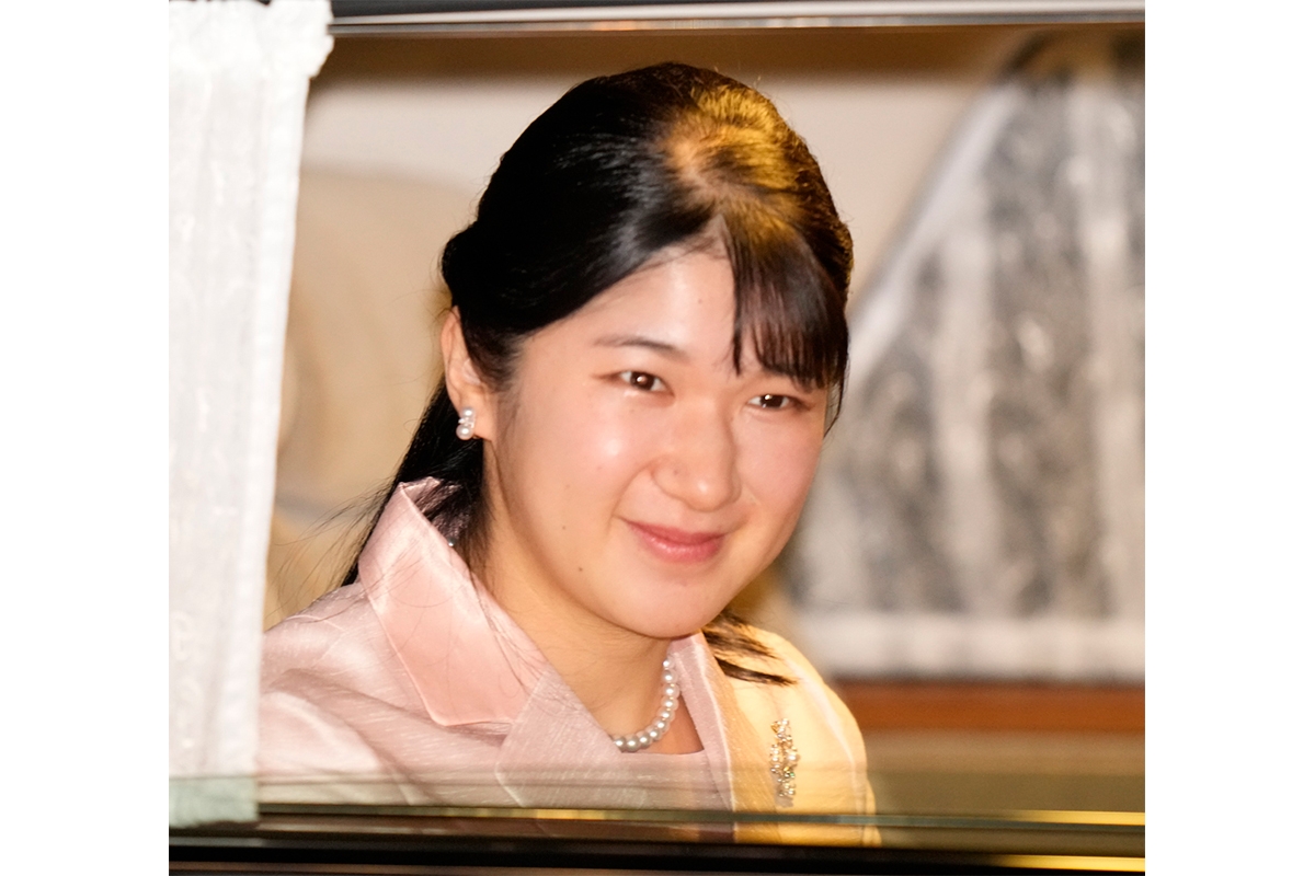 愛子さまが日赤に就職、その裏で宮内庁ホームページで不穏な動き