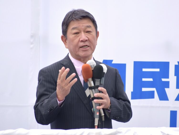 茂木敏充・幹事長（時事通信フォト）