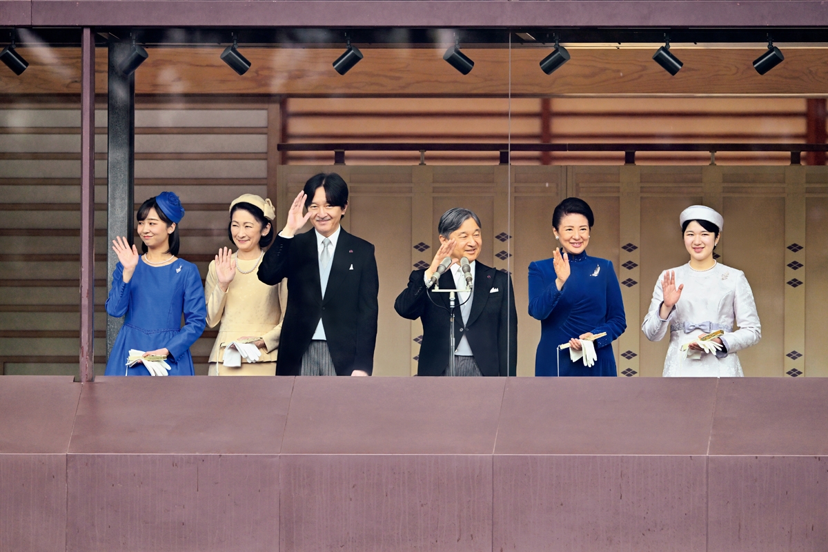 天皇家の饗宴　秋偲会 天皇家の饗宴 秋偲会 （dairec4t.jpg）