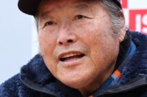 「オレは頑張っている姿を見るのが好きなんだよ」と語るジャンボ尾崎(撮影/太田真三)