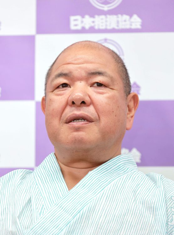 八角理事長（時事通信フォト）