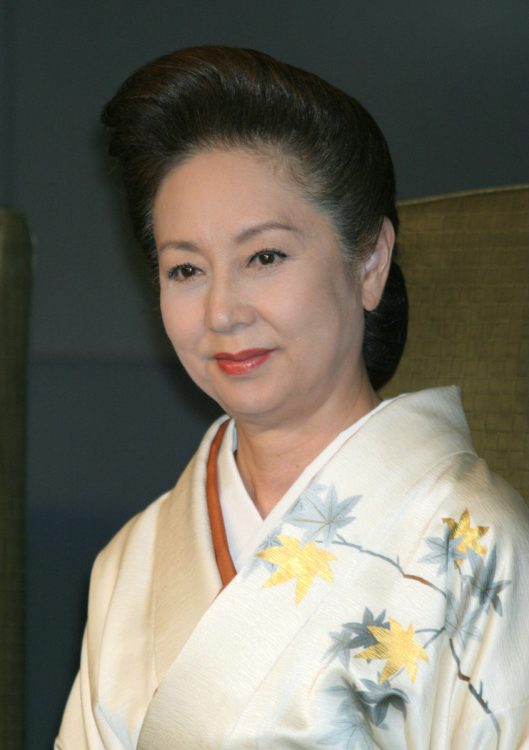 山本海苔店のCMには長年出演。2010年にはギネス記録を達成
