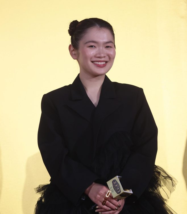 さまざまな役をこなす