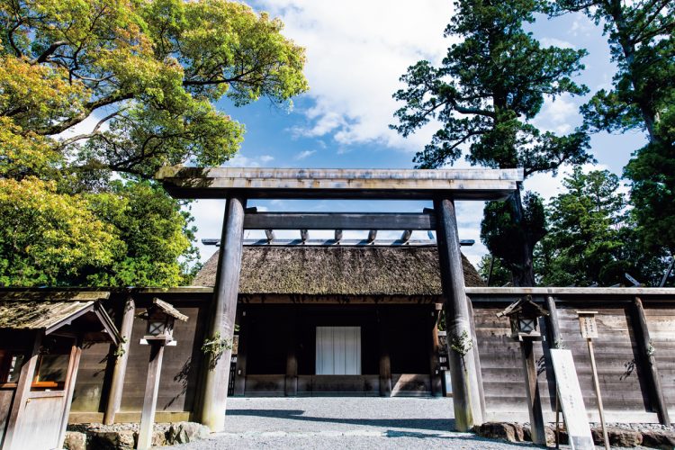 外宮は天照大御神の食事を司る