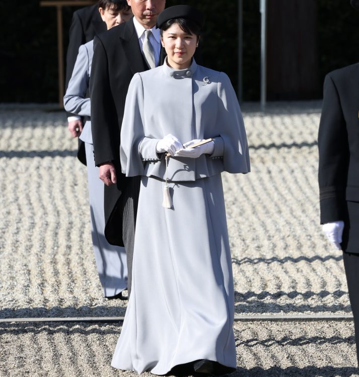 Princess Aiko's warm gaze in the disaster-stricken area of