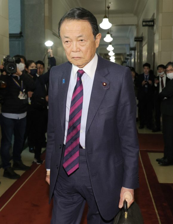 麻生太郎氏（時事通信フォト）