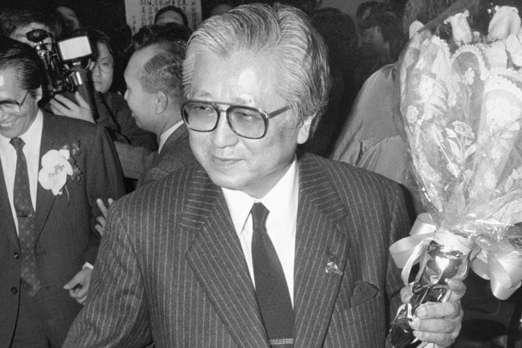 JALの元社長・伊藤淳二氏が逝去していた（写真は機長組合主催のお別れパーティー時・1987年。時事通信フォト）