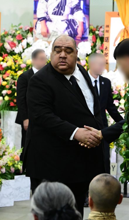 参列した武蔵川親方(写真/代表撮影)