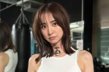 AKB48の元メンバー・篠田麻里子（ドラマ公式Xより）