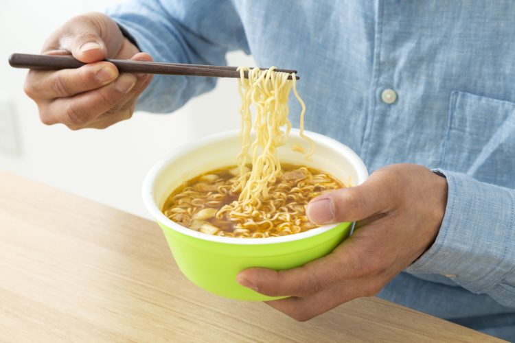麺に使われるかん水は発がん性が疑われている(写真/PIXTA)