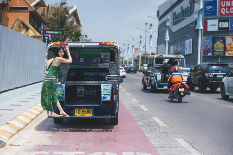 Mリーグ「KADOKAWA サクラナイツ」のメンバーとして活躍