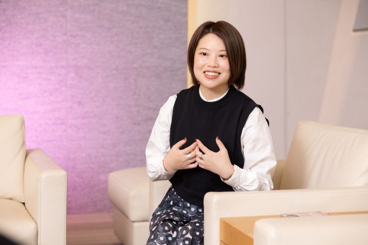 トラブル解決のために必要だと考えることを語る岸田さん（写真／五十嵐美弥）