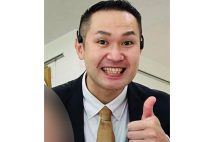 性的暴行で逮捕された山縣秀彰容疑者(本人FBより)