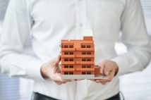 「管理費値上げは断固拒否!」理事の暴走でモメた挙げ句に管理会社と契約打ち切りの悲劇も マンションの資産性を維持するため住民に何ができるか