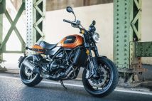 ハーレーダビッドソンの新しい中排気量モデル「X500」 受注好調の背景に往年の名車へのリスペクトとDNAを感じさせる佇まい