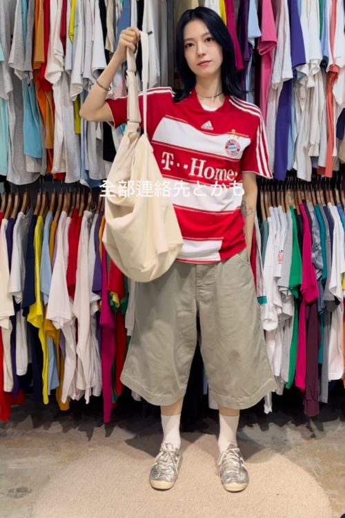 女性はモデルの谷藤理奈さん(インスタグラムより)