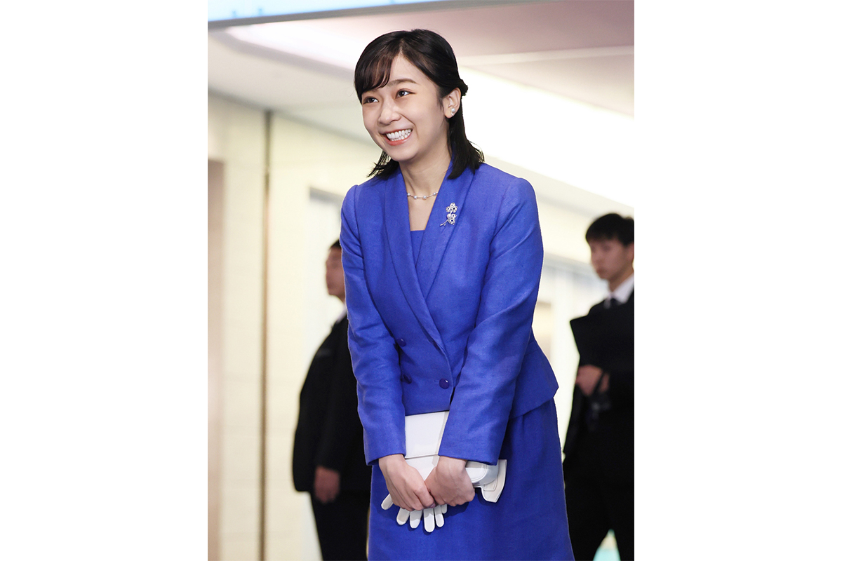 写真】【犯人は支離滅裂な応答】佳子さまフィーバーの中で「赤坂