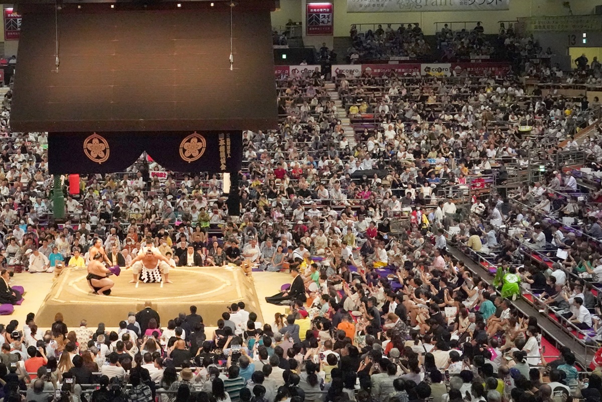 パンダさま　名古屋場所　大相撲　タマリ パンダさま 名古屋場所 大相撲 タマリ 平幕琴勝峰、25歳の大器が