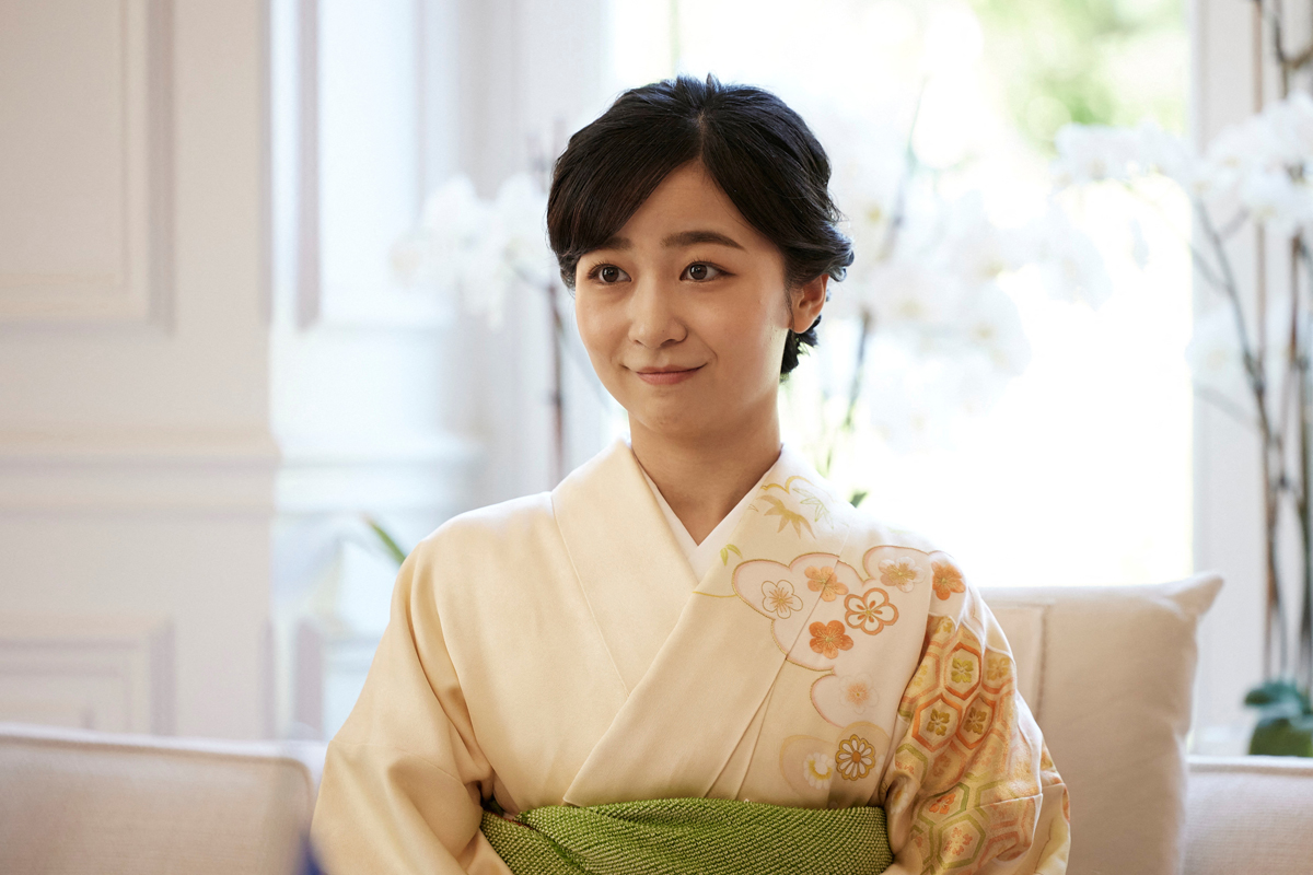 佳子さま　学習院 美智子さまの決意！天皇陛下「学習院初等科の通学」は「お下がり制服」で - Aneひめ.net｜講談社