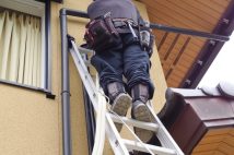 「北海道の夏は涼しい」は昔の話 エアコン普及率が低い北海道で取り付け業者は大忙し、豪雪地帯特有の問題で工事が難航することも