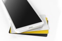 【死後の手続き】カードと携帯電話に潜む「解約の罠」 携帯の「2段階認証」導入で“定額サービス停止”の手続きがより困難に