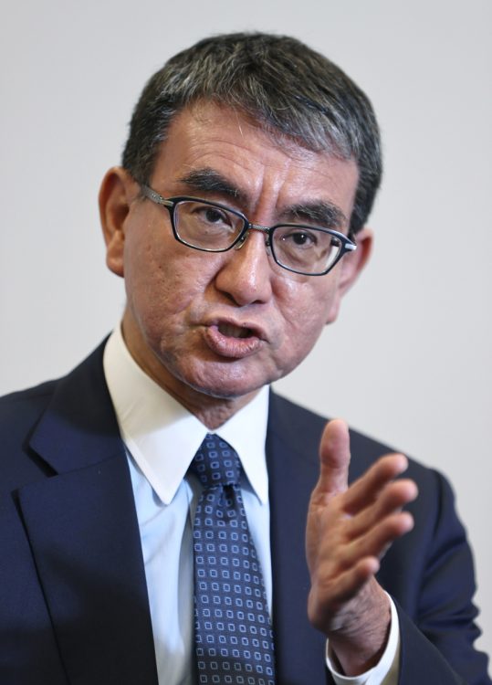 河野太郎氏(時事通信フォト)