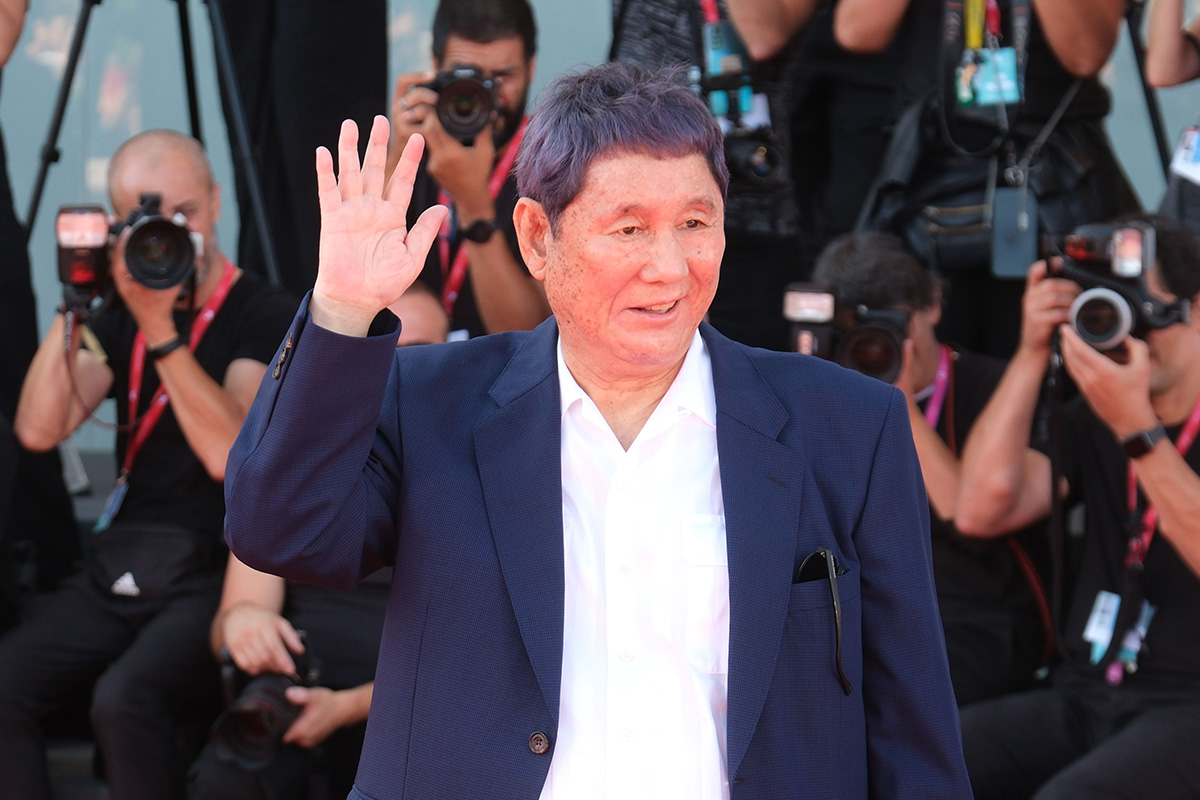 約1000人が笑いの渦に》北野武監督「テスト形式の作品」がベネチアの地