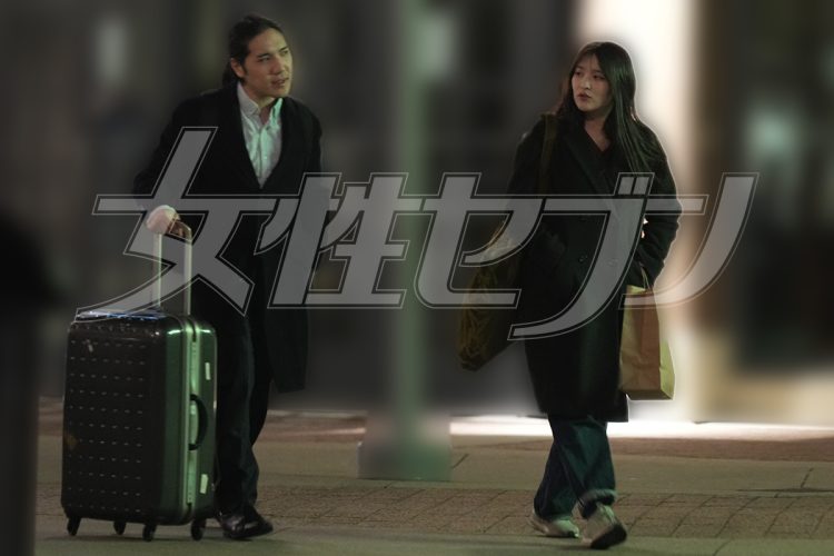 小室夫妻は母の自伝出版を歓迎か（2024年3月）