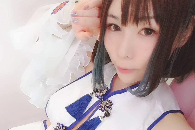 あられもない姿で2億円荒稼ぎ》脱税で刑事告発された40歳女性コスプレイヤーは“過激配信のパイオニア” 大人向けグッズも使って連日配信｜NEWSポストセブン