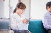 【No.1キャリアなのになぜ?】NTTドコモの“つながりにくさ”にSNSで悲鳴続々 ドコモもユーザーの声を把握し「対策を急いでいます」、原因はどこにあるのか