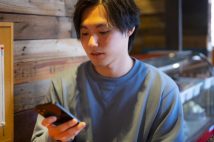 「絶対に出ません」知らない番号からの電話は断固「着信拒否」の人たち 「知り合いならLINEで連絡来るはず」…営業電話や詐欺への警戒心も高まる