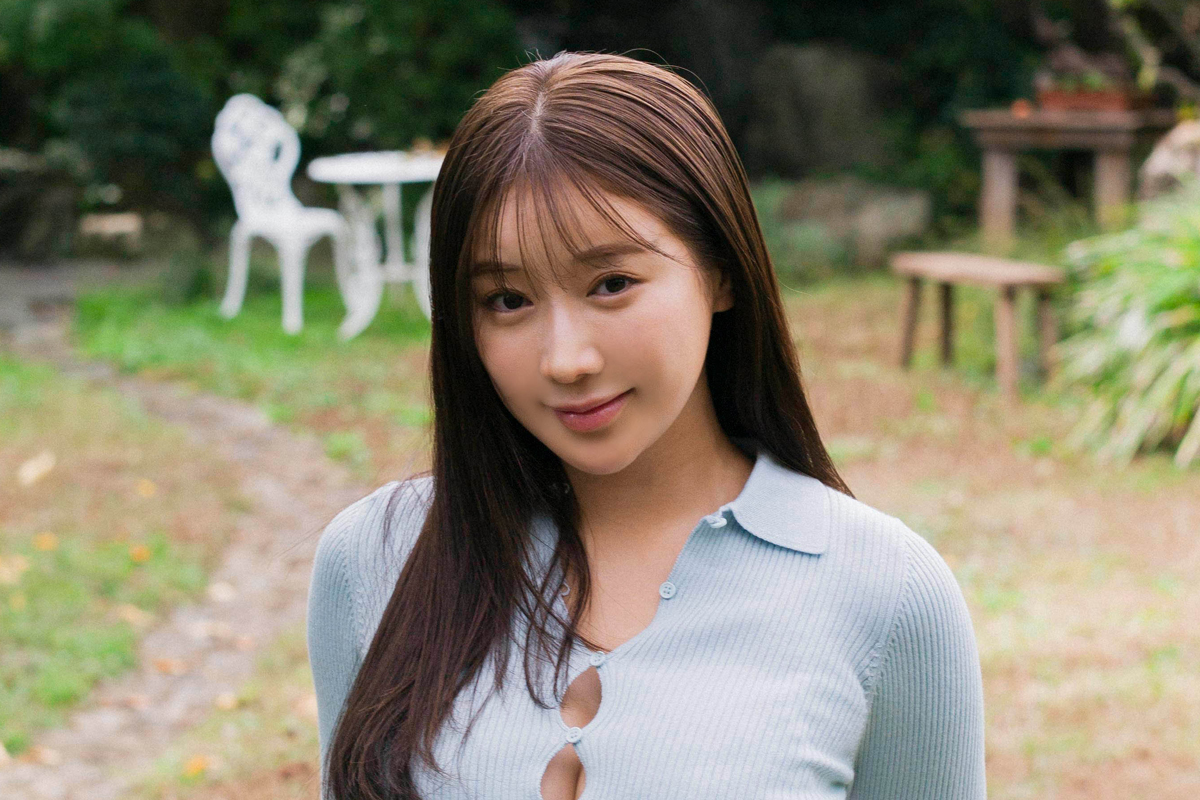 ウーバーイーツとグラドルの二刀流》新海まき、ジムで鍛え上げたボディ