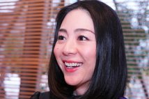 2010年「第61回NHK紅白歌合戦」で『トイレの神様』を唄った植村花菜さん