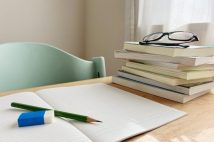 【学歴が人生に与える影響】入試に「ぎりぎり合格した生徒」と「1点差で落ちた生徒」の生涯収入の比較から導き出されること