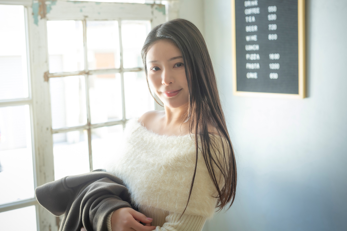 【大人気セクシー女優】めぐりが4年ぶり復帰!35歳になって妖艶さを増した姿を撮り下ろし|NEWSポストセブン