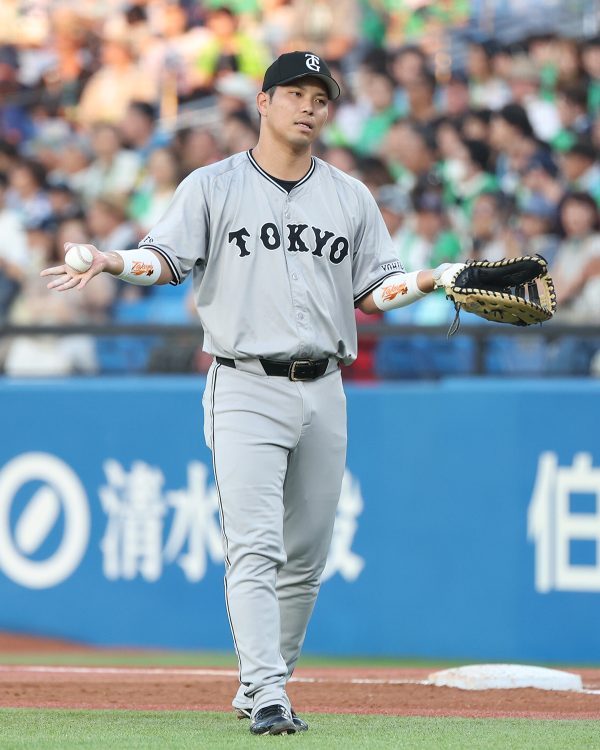 大城卓三（時事通信フォト）