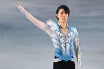 羽生結弦が主催するアイスショーで、関係者たちの間では重苦しい雰囲気が…（写真／AFLO）