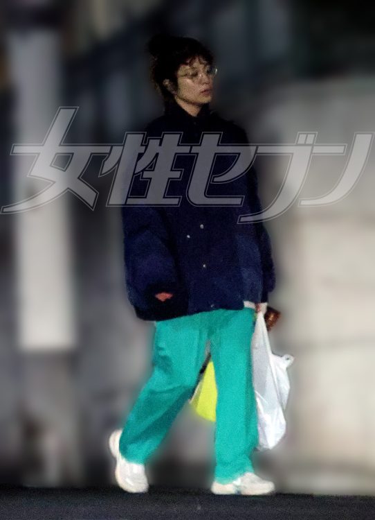 ゲスの極み乙女のドラマーとして活躍している
