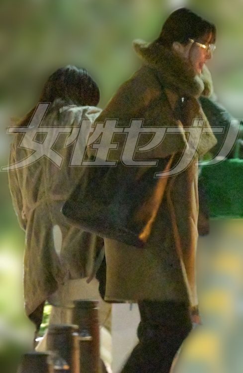 メガネ姿の長澤まさみ(2025年)