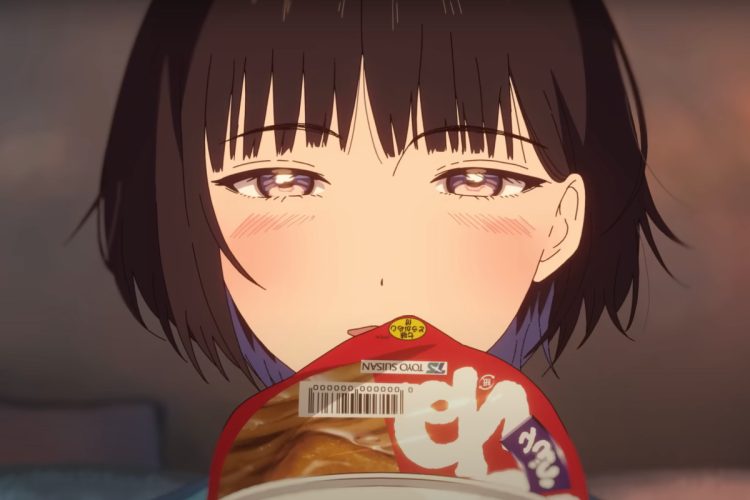 女性は、ずっと頬を赤らめていた（マルちゃん公式YouTubeチャンネルより）