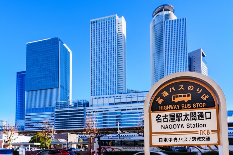 名古屋人の「真ん中」意識の源流は信長、秀吉、家康の「三英傑」だ（写真：イメージマート）
