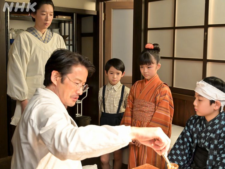 意外にも朝ドラは初出演（『あんぱん』公式Instagramより）