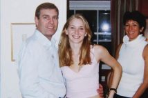 2021年に裁判資料として公開されたアンドルー王子、ヴァージニア・ジュフリー氏の写真(時事通信フォト)
