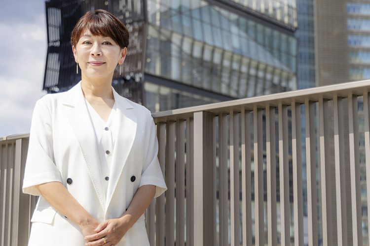 過去に不倫を報じられた元衆院議員の菅野（旧姓・山尾）志桜里氏（時事通信フォト）